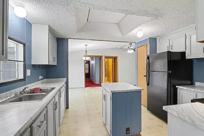 616 W North Street, Tekonsha, MI 49092 - Photo 2