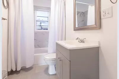 1061 Agard Avenue, Benton Harbor, MI 49022 - Photo 12