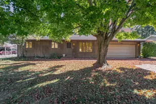 1039 Rose St, Marshall, MI 49068 - Photo 34