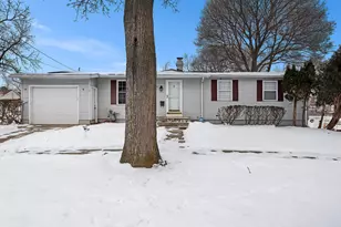 408 Washington St, Albion, MI 49224 - Photo 1