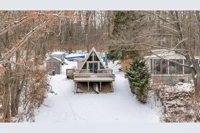 1110 Cambridge Drive, Onsted, MI 49265 - Photo 2