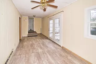 903 N Detroit St, Buchanan, MI 49107 - Photo 8