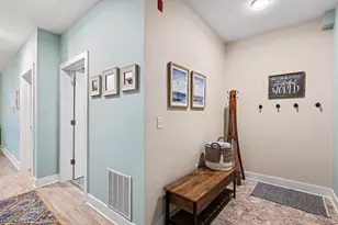 460 Broadway St, South Haven, MI 49090 - Photo 12