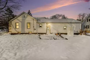 604 E 2nd St, Lawton, MI 49065 - Photo 2