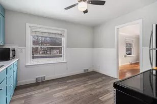 1725 Nichols Rd, Kalamazoo, MI 49006 - Photo 8
