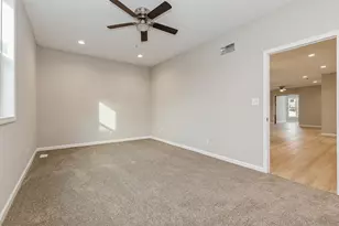 202 S Elm St, Three Oaks, MI 49128 - Photo 10