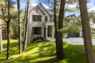 3750 Charlevoix Dr SE, Grand Rapids, MI 49546 - Photo 8