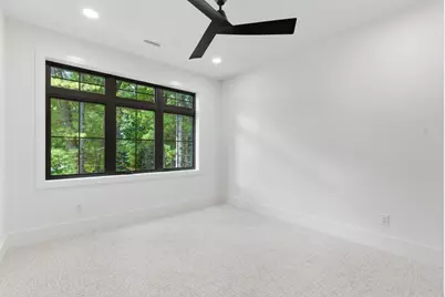 3750 Charlevoix Drive SE, Grand Rapids, MI 49546 - Photo 20