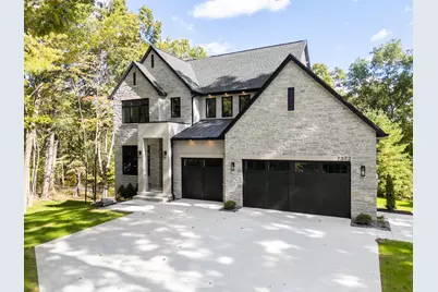 3750 Charlevoix Drive SE, Grand Rapids, MI 49546 - Photo 2