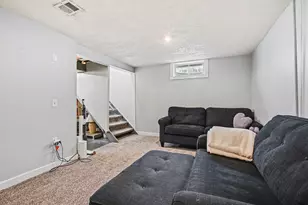 7644 Garden Ln, Portage, MI 49002 - Photo 12