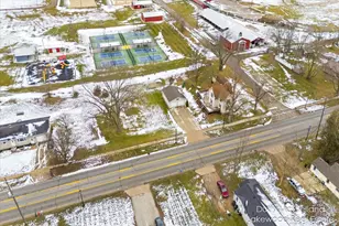 1657 Jordan Lake Ave, Lake Odessa, MI 48849 - Photo 52