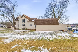 1657 Jordan Lake Ave, Lake Odessa, MI 48849 - Photo 46