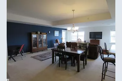 301 N Lake Street #208, Cadillac, MI 49601 - Photo 2