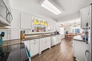 2175 Pioneer Dr, Jackson, MI 49201 - Photo 10