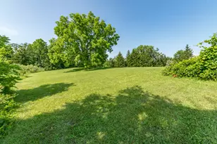 18485 Ridge Rd, Northville, MI 48168 - Photo 6