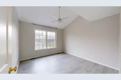 1866 Lindsay Lane, Ann Arbor, MI 48104 - Photo 10