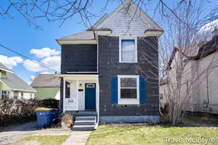 908 Eastern Ave SE, Grand Rapids, MI 49507 - Photo 2