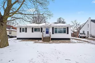 2349 36th St SW, Wyoming, MI 49519 - Photo 2