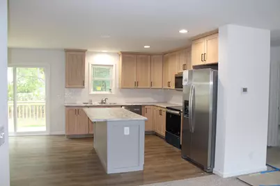 608 Jackson Avenue, Muskegon, MI 49442 - Photo 6