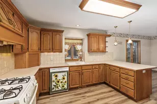 4206 Little Star Ct SW, Grandville, MI 49418 - Photo 10