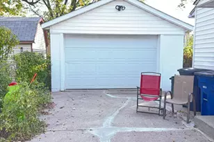 32332 Kalamazoo Ct, Westland, MI 48186 - Photo 6