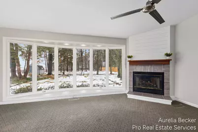 17 Sunset Hills Avenue NW, Grand Rapids, MI 49534 - Photo 10