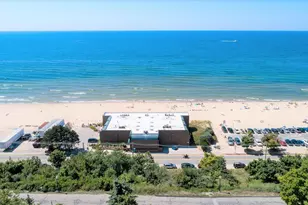 1159 S Harbor Dr, Grand Haven, MI 49417 - Photo 2