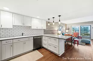 1159 S Harbor Dr, Grand Haven, MI 49417 - Photo 16