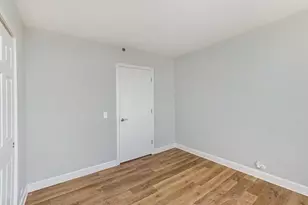 3320 Spinnaker Ln, Detroit, MI 48207 - Photo 18