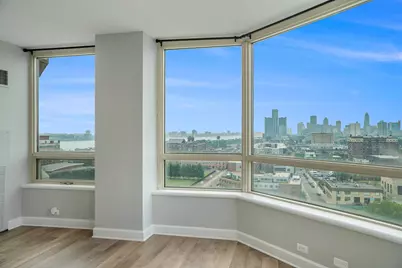 3320 Spinnaker Lane #16D, Detroit, MI 48207 - Photo 4