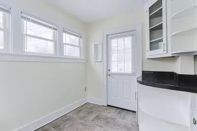 11 N Barrett Street, Niles, MI 49120 - Photo 8