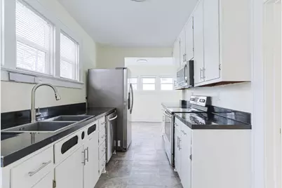 11 N Barrett Street, Niles, MI 49120 - Photo 4