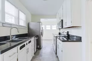 11 N Barrett St, Niles, MI 49120 - Photo 4