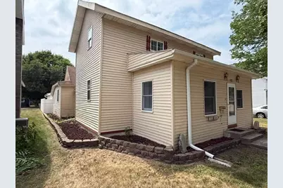 117 N 3rd Avenue, Big Rapids, MI 49307 - Photo 2