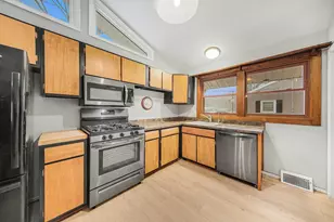 2659 Fairway Dr, Jackson, MI 49201 - Photo 6