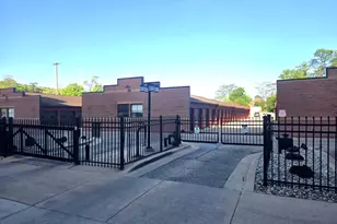 600 Broadway Ave NW, Grand Rapids, MI 49504 - Photo 46