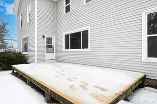 5306 W Carson City Rd, Greenville, MI 48838 - Photo 6