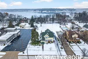 223 E Savidge St, Spring Lake, MI 49456 - Photo 70