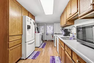 702 S Davis St, Vicksburg, MI 49097 - Photo 6