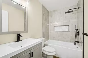 2671 Stonebluff Dr SW, Wyoming, MI 49519 - Photo 8