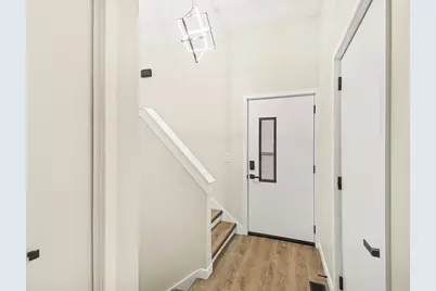 2671 Stonebluff Drive SW, Wyoming, MI 49519 - Photo 4