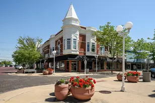 403 State St, Saint Joseph, MI 49085 - Photo 2