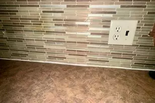 210 Sugarbush Ln, Van Buren Township, MI 48111 - Photo 12