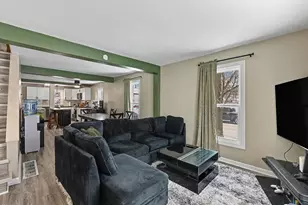 37 Inn Rd, Battle Creek, MI 49014 - Photo 10
