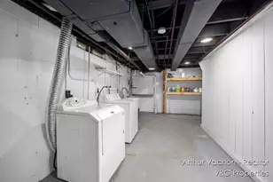 3330 Bradford St NE, Grand Rapids, MI 49525 - Photo 32