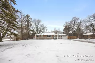 3330 Bradford St NE, Grand Rapids, MI 49525 - Photo 6