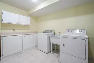 3733 Starchief Dr, Kalamazoo, MI 49048 - Photo 30