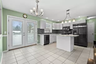 3733 Starchief Dr, Kalamazoo, MI 49048 - Photo 8