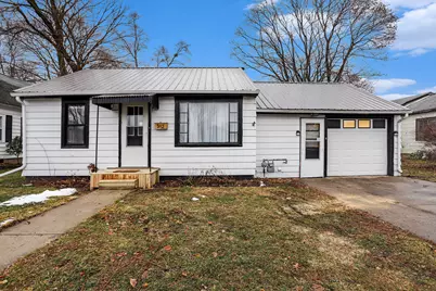 512 Center Street, Sturgis, MI 49091 - Photo 2