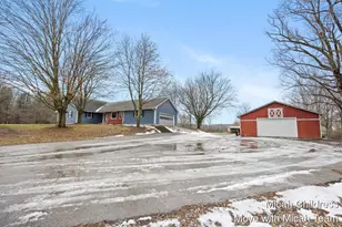 6667 60th St SE, Grand Rapids, MI 49512 - Photo 2